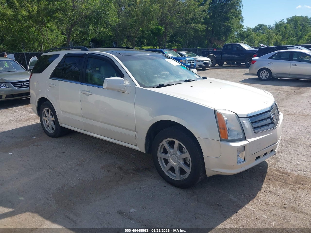1GYEE637150****** · 2005 CADILLAC SRX V6