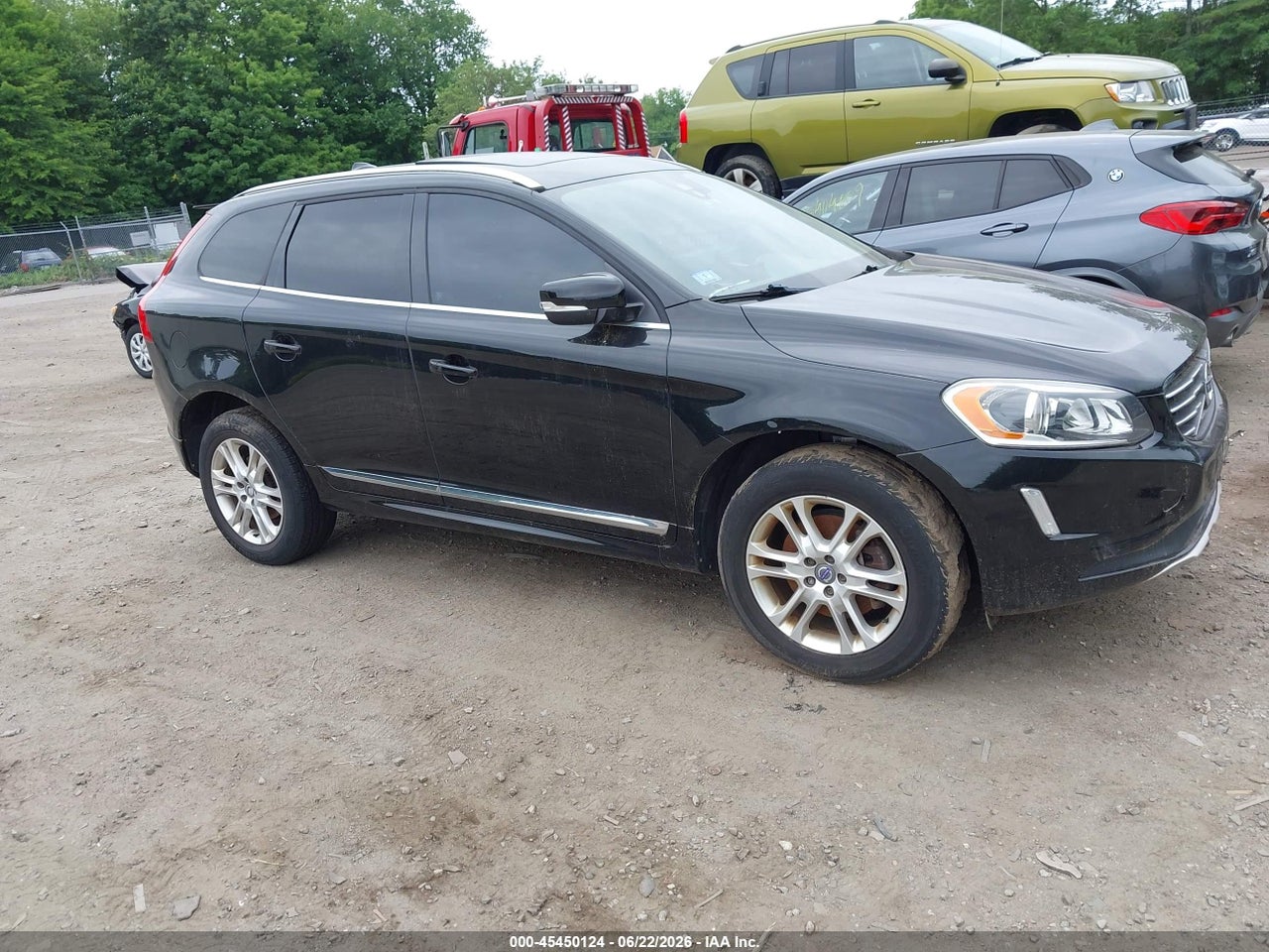 YV4612RK7F2****** · 2015 VOLVO XC60 T5/T5 PREMIER