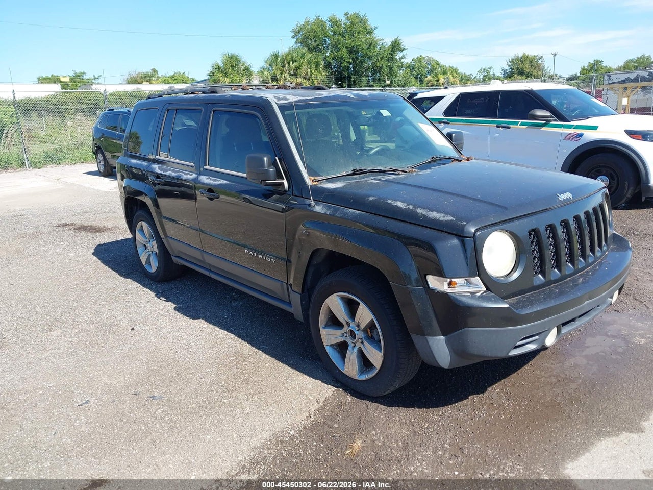 1C4NJPFB6ED****** · 2014 JEEP PATRIOT LATITUDE
