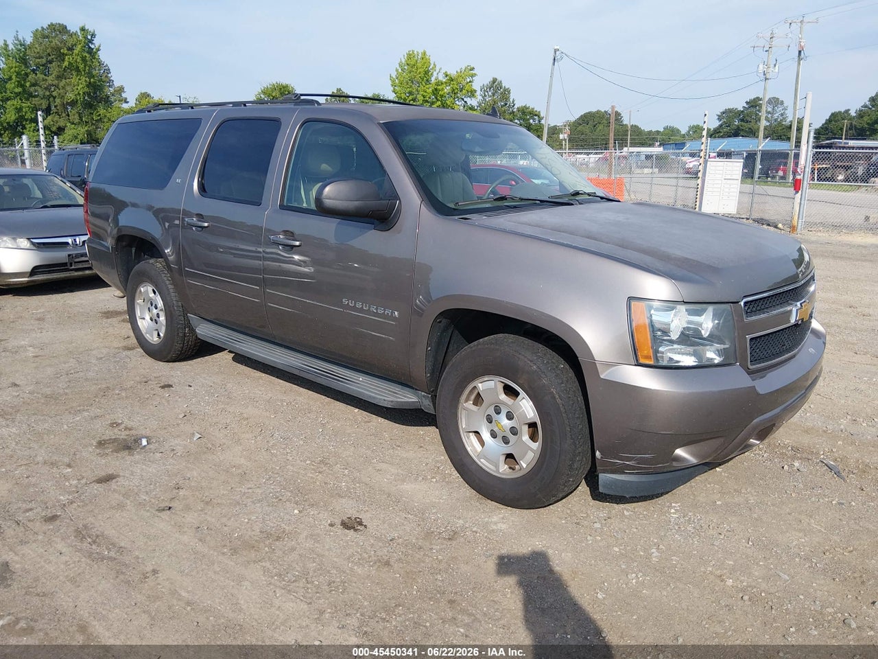 1GNSKJE71DR****** · 2013 CHEVROLET SUBURBAN LT