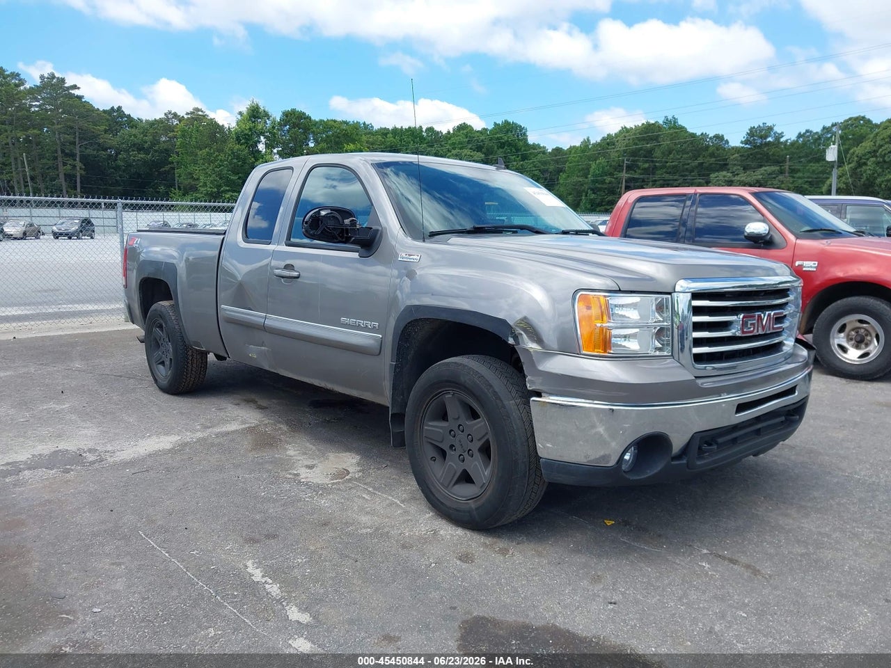 1GTR2VE7XDZ****** · 2013 GMC SIERRA 1500 SLE