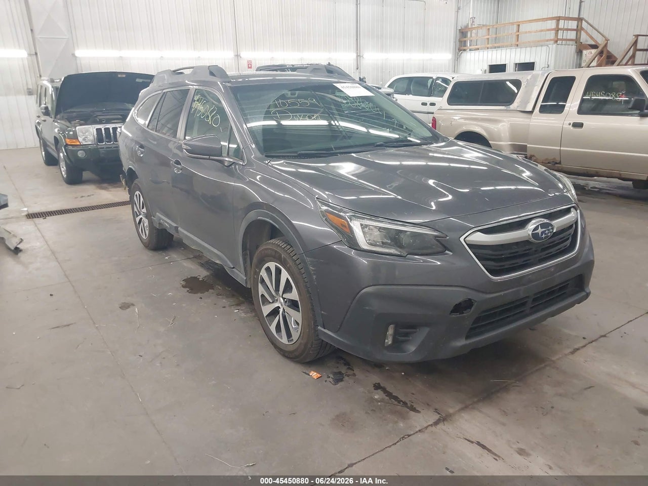 4S4BTACC9L3****** · 2020 SUBARU OUTBACK PREMIUM