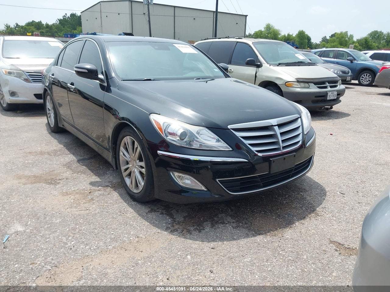KMHGC4DD2DU****** · 2013 HYUNDAI GENESIS 3.8