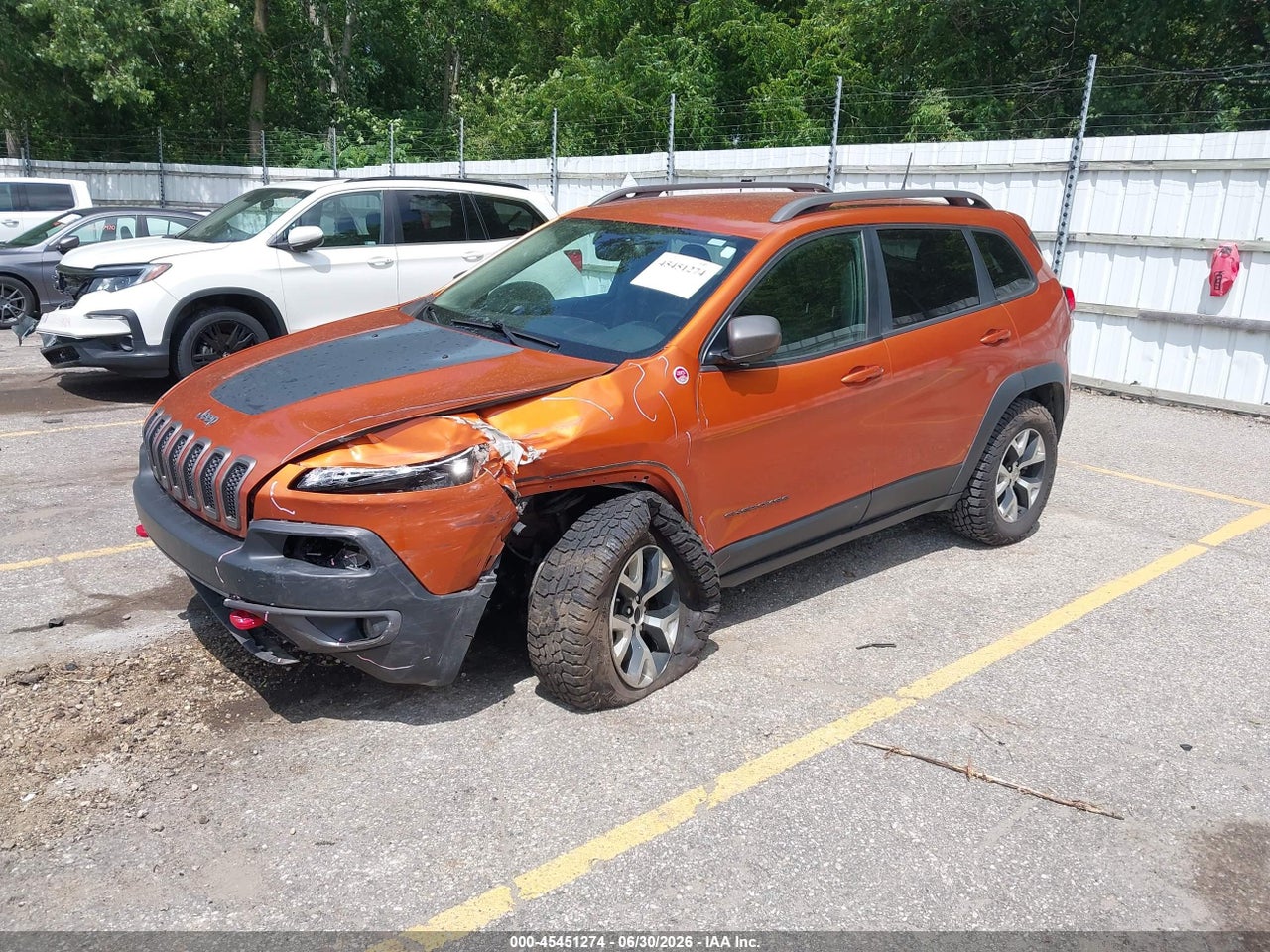 2016 JEEP CHEROKEE TRAILHAWK · 2/11