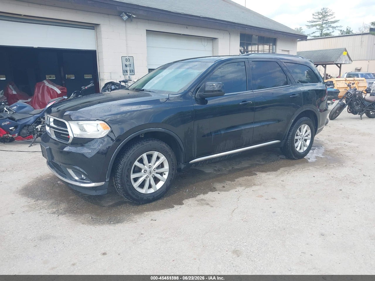 2019 DODGE DURANGO SXT AWD · 2/11