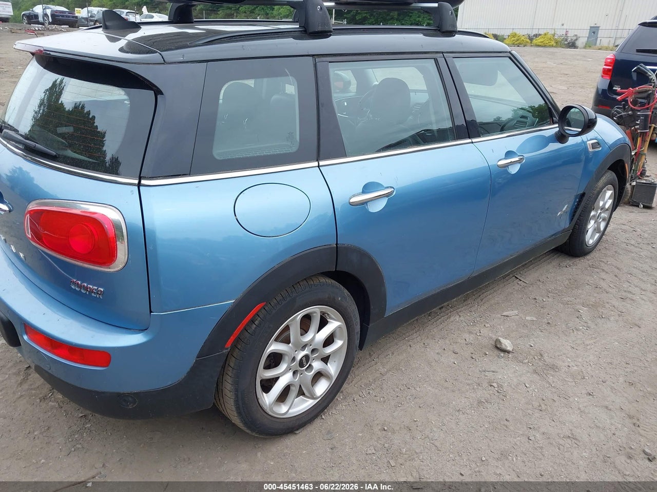 2017 MINI CLUBMAN COOPER · 4/11