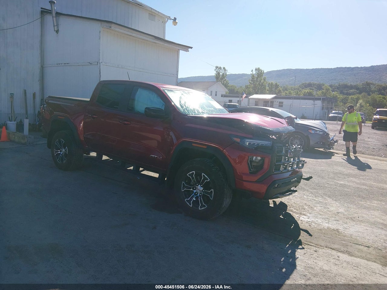 1GTP6DEK9R1****** · 2024 GMC CANYON 4WD AT4