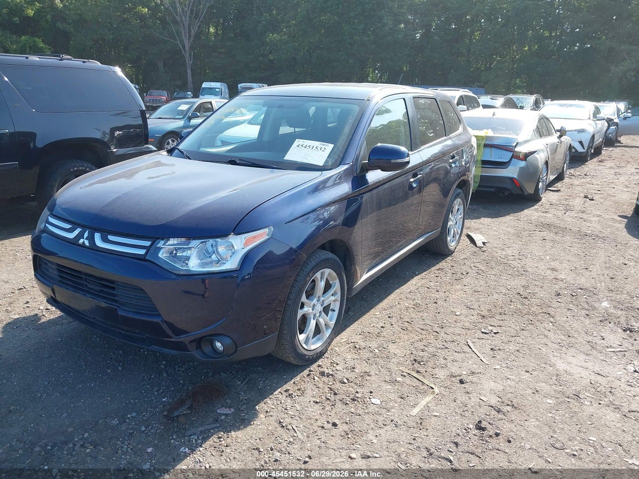 2014 MITSUBISHI OUTLANDER SE · 2/11