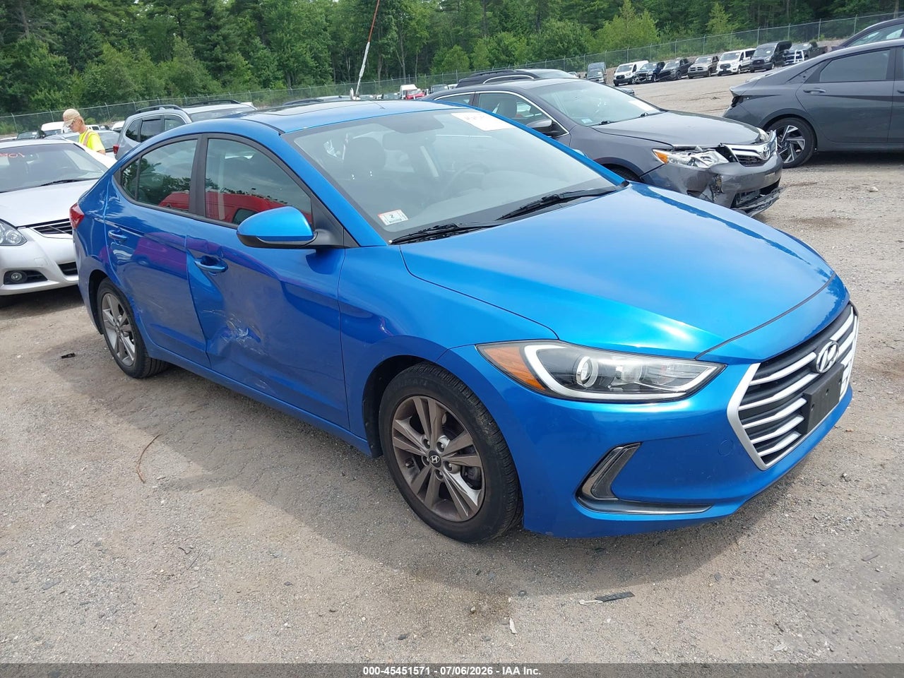 KMHD84LFXHU****** · 2017 HYUNDAI ELANTRA VALUE EDITION