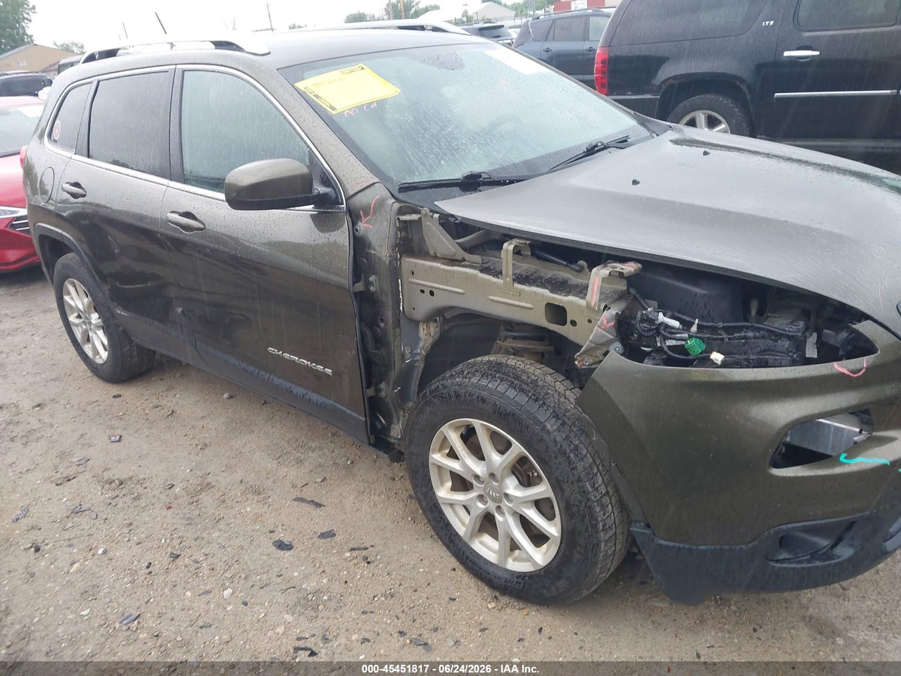 1C4PJMCS0FW****** · 2015 JEEP CHEROKEE LATITUDE