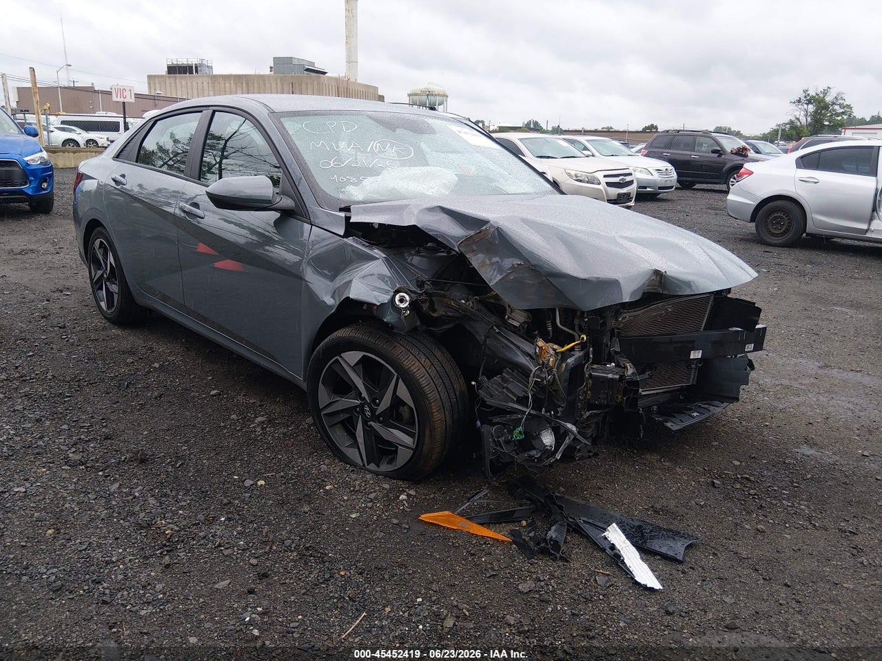 KMHLS4AG0PU****** · 2023 HYUNDAI ELANTRA SEL