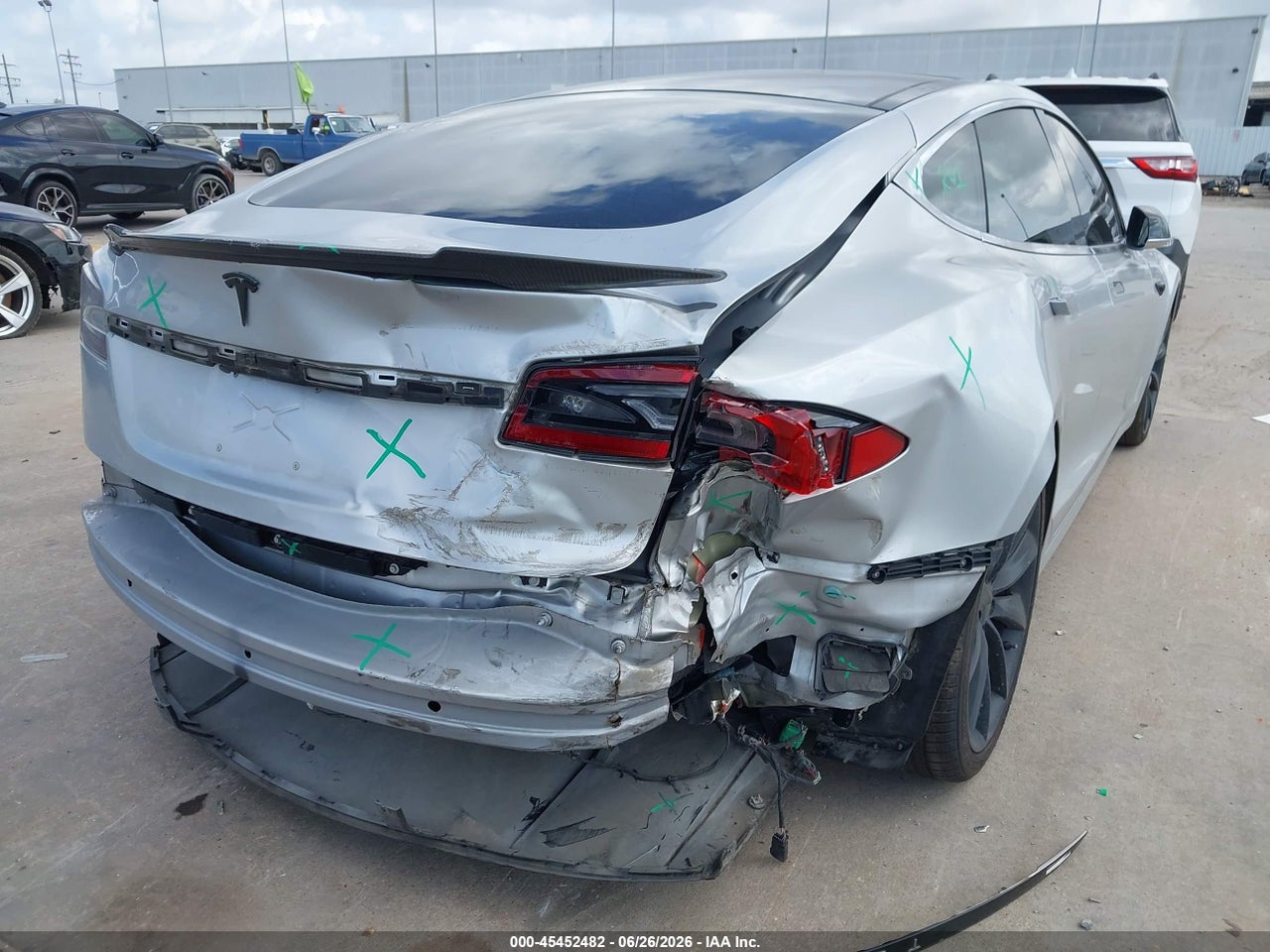 2017 TESLA MODEL S 100D/60D/75D/90D/P100D · 6/11
