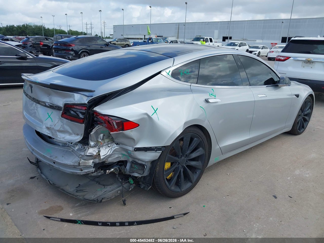 2017 TESLA MODEL S 100D/60D/75D/90D/P100D · 4/11