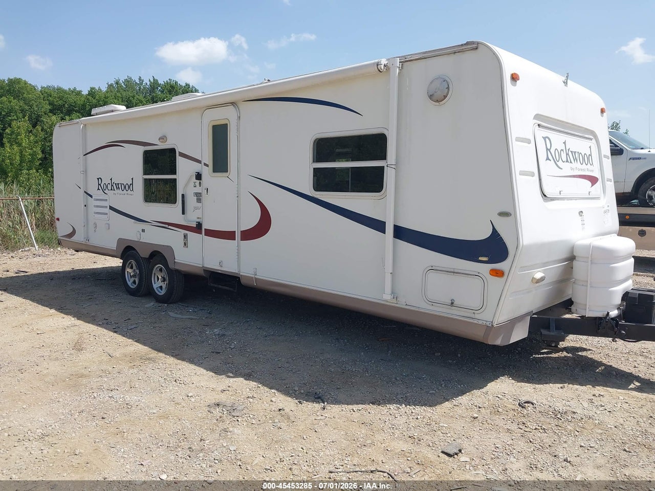 4X4TRLE215D****** · 2005 FOREST RIVER ROCKWOOD