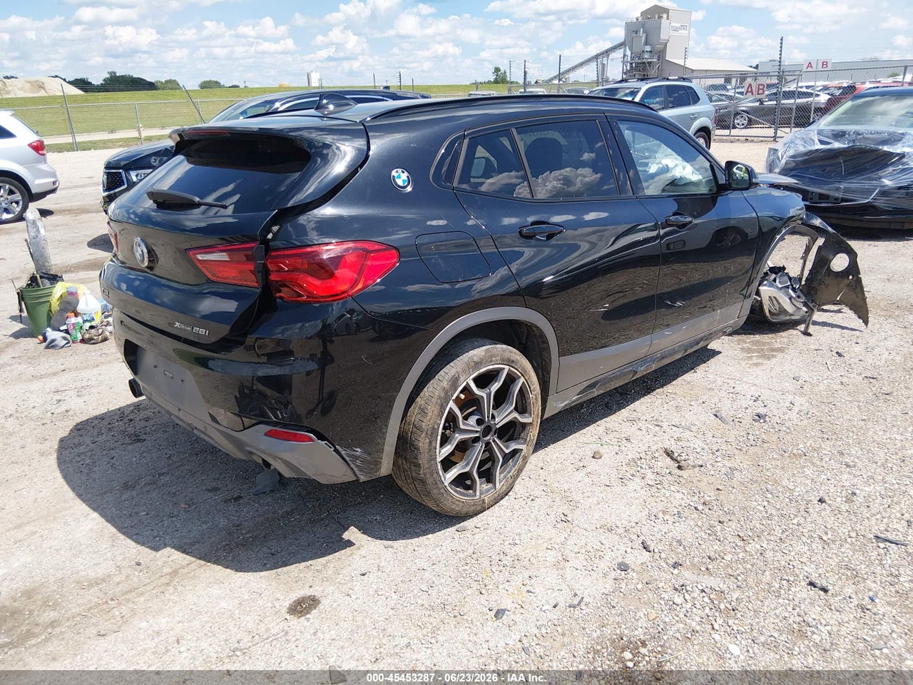 2019 BMW X2 XDRIVE28I · 4/10