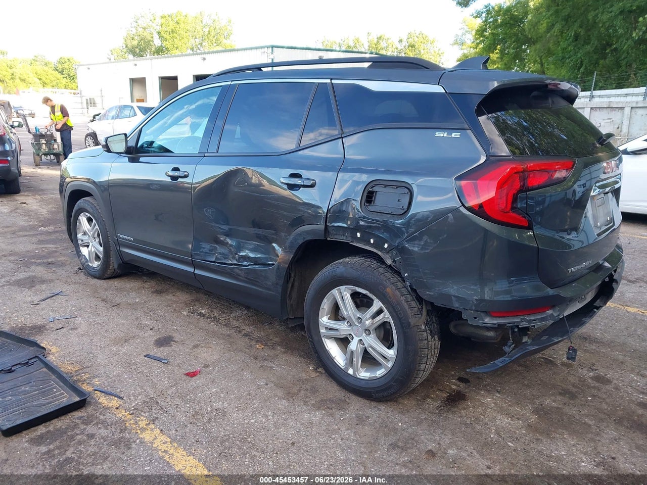 2020 GMC TERRAIN AWD SLE · 3/11