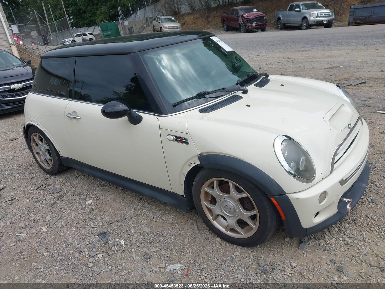 WMWRE33536T****** · 2006 MINI COOPER S