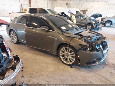 1LN6L9NCXH5****** · 2017 LINCOLN CONTINENTAL RESERVE