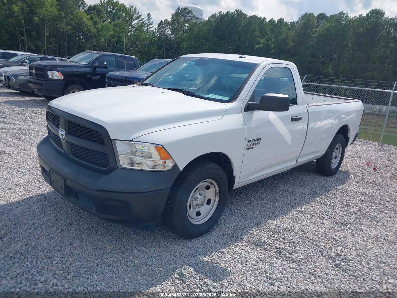 2019 RAM 1500 CLASSIC TRADESMAN  4X2 8' BOX · 2/11