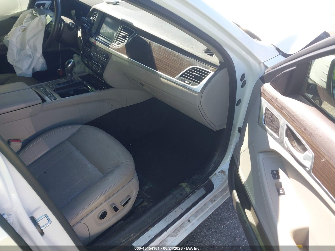 2017 GENESIS G80 3.8 · 5/11
