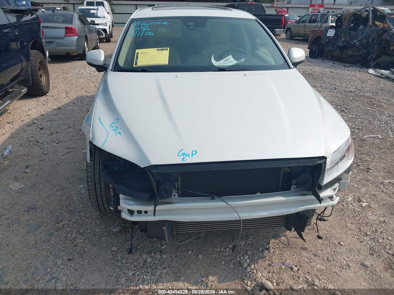 2015 VOLVO S80 T5 PLATINUM · 6/11