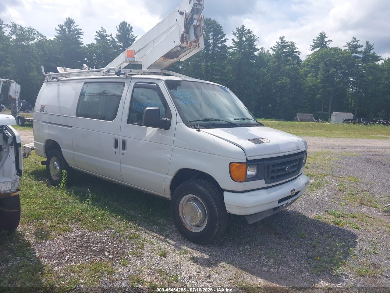 1FTSE34L55H****** · 2005 FORD E-350 SUPER DUTY COMMERCIAL/RECREATIONAL