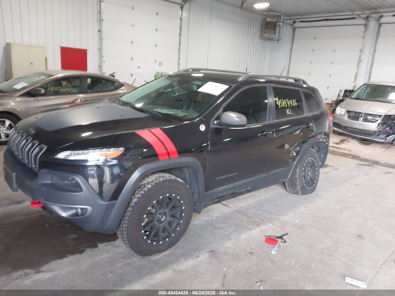 2014 JEEP CHEROKEE TRAILHAWK · 2/11