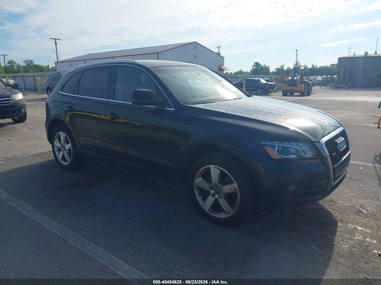 WA1LKAFP5AA****** · 2010 AUDI Q5 3.2 PREMIUM