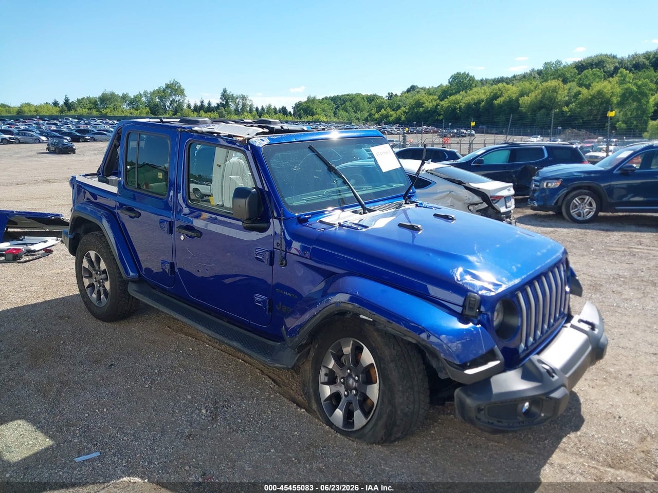 1C4HJXEN8JW****** · 2018 JEEP WRANGLER UNLIMITED SAHARA 4X4