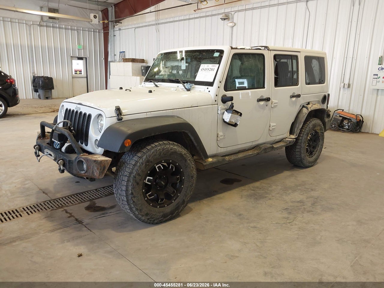 2017 JEEP WRANGLER UNLIMITED SPORT · 2/11