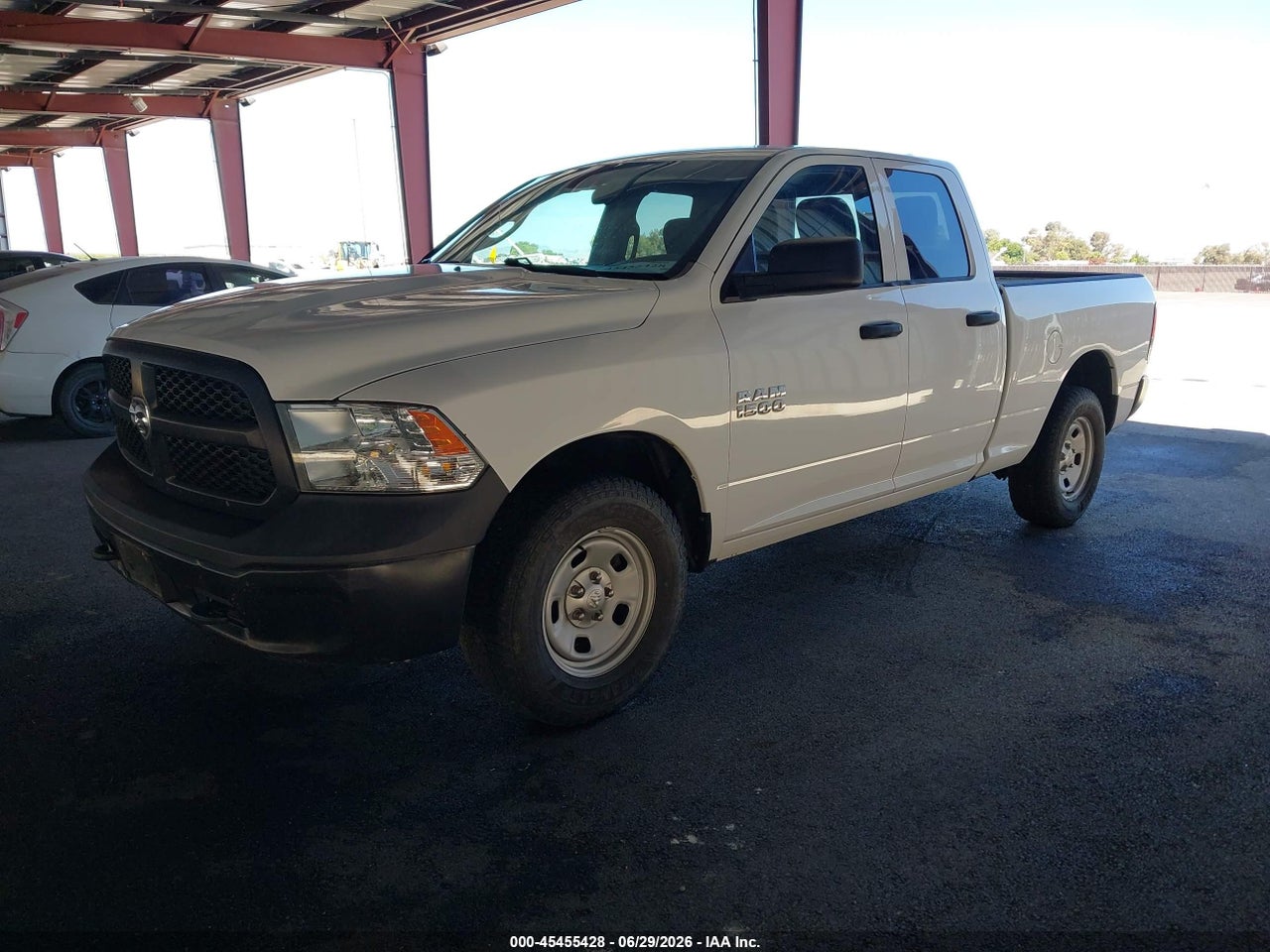 2017 RAM 1500 TRADESMAN  4X4 6'4 BOX · 2/11