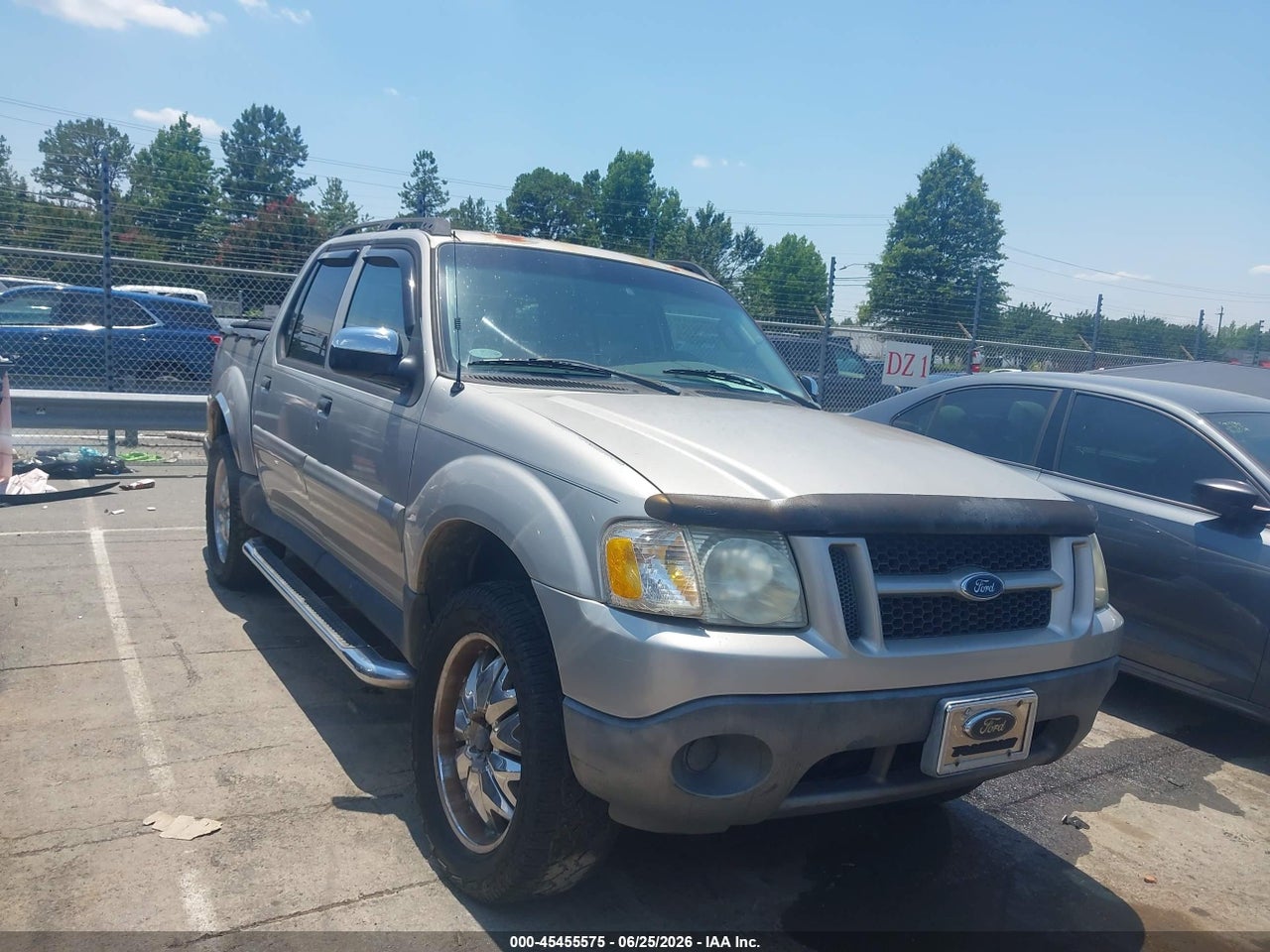 1FMZU67KX5U****** · 2005 FORD EXPLORER SPORT TRAC ADRENALIN/XLS/XLT