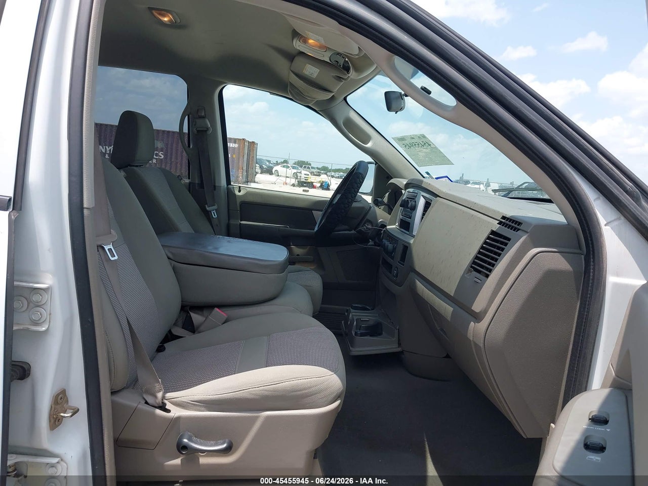2007 DODGE RAM 1500 SLT · 5/11