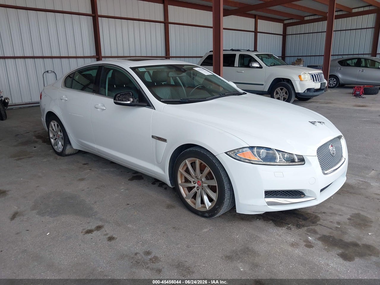 SAJWA0ES3EP****** · 2014 JAGUAR XF I4 T