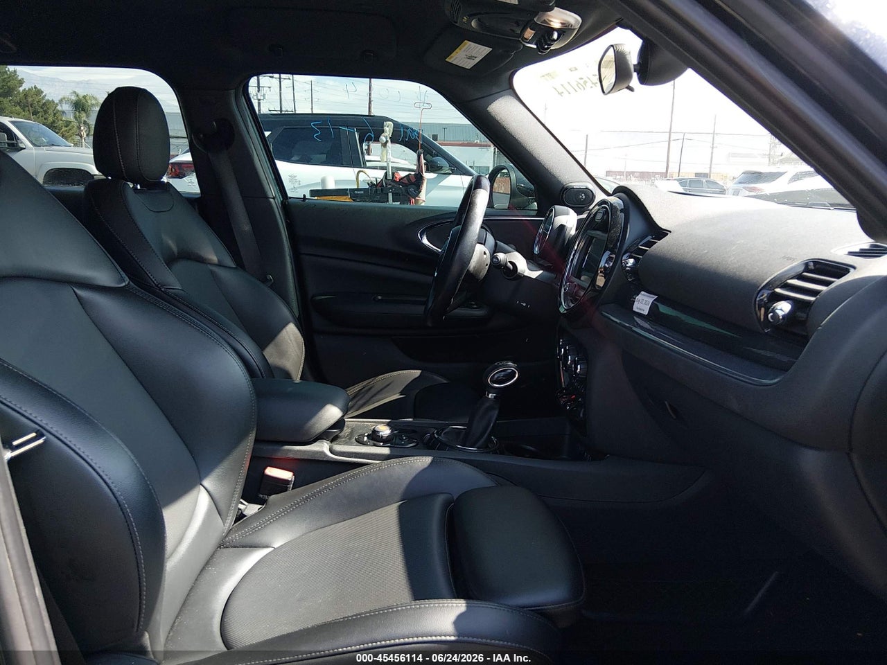 2017 MINI CLUBMAN COOPER · 5/11