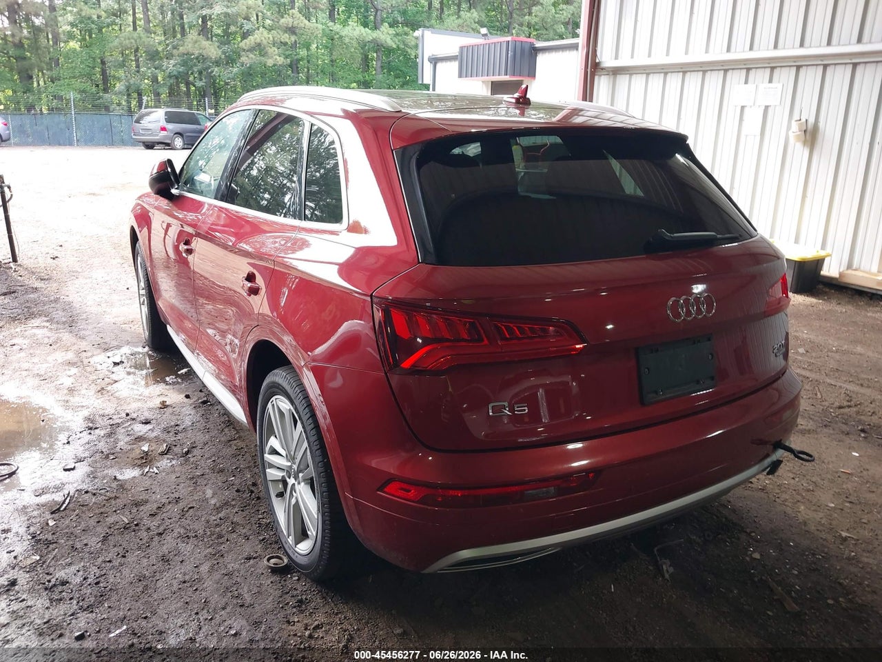 2018 AUDI Q5 2.0T PREMIUM/2.0T TECH PREMIUM · 3/11