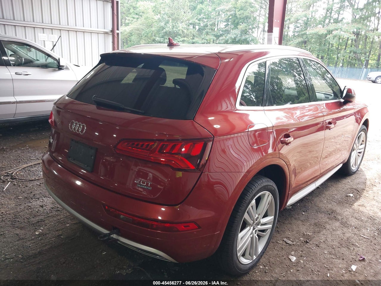 2018 AUDI Q5 2.0T PREMIUM/2.0T TECH PREMIUM · 4/11