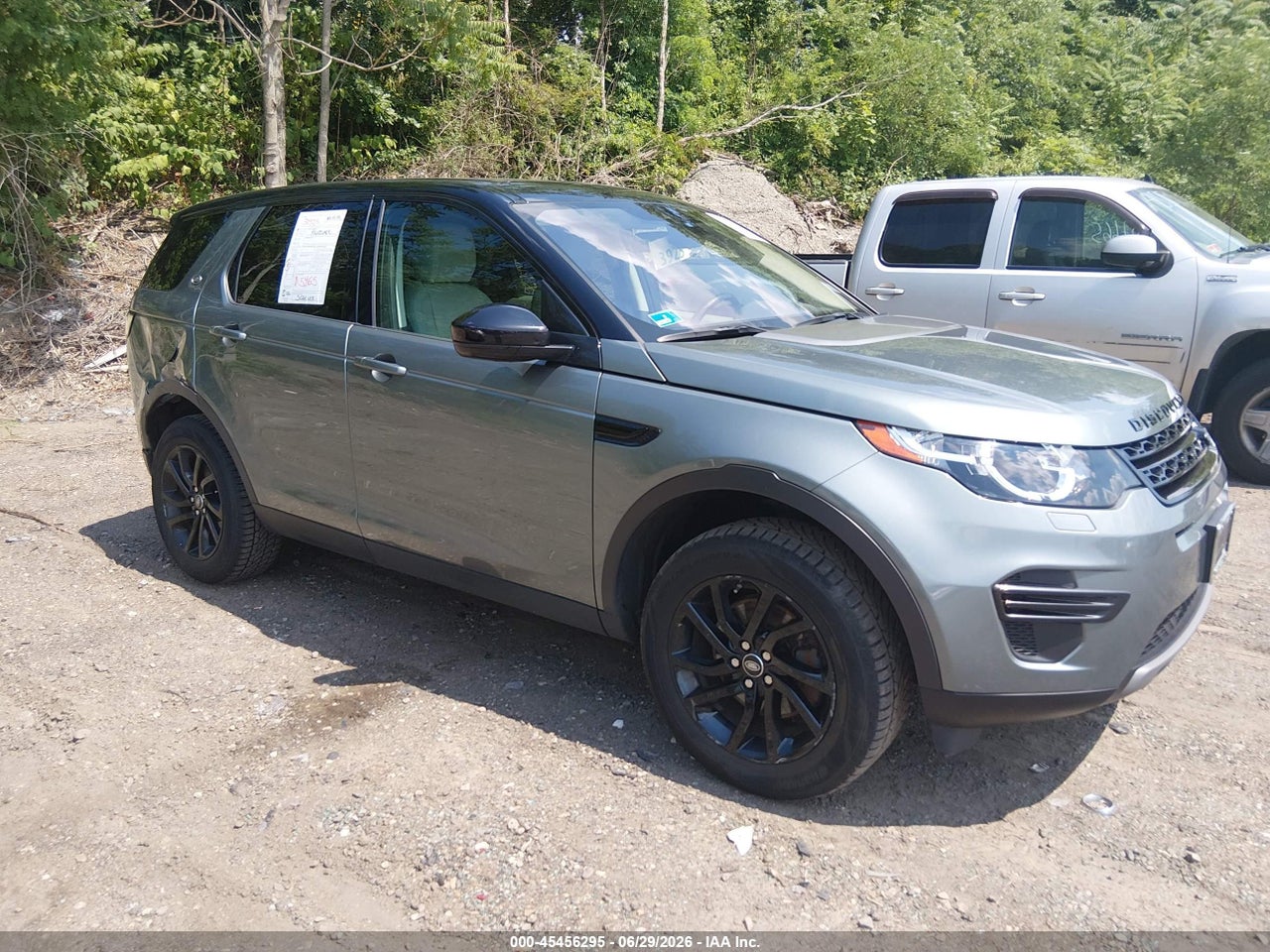 SALCP2RXXJH****** · 2018 LAND ROVER DISCOVERY SPORT SE