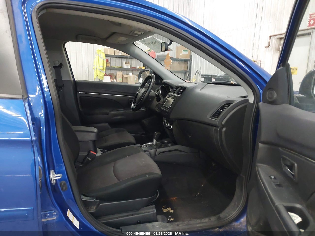 2017 MITSUBISHI OUTLANDER SPORT 2.4 SE · 5/11