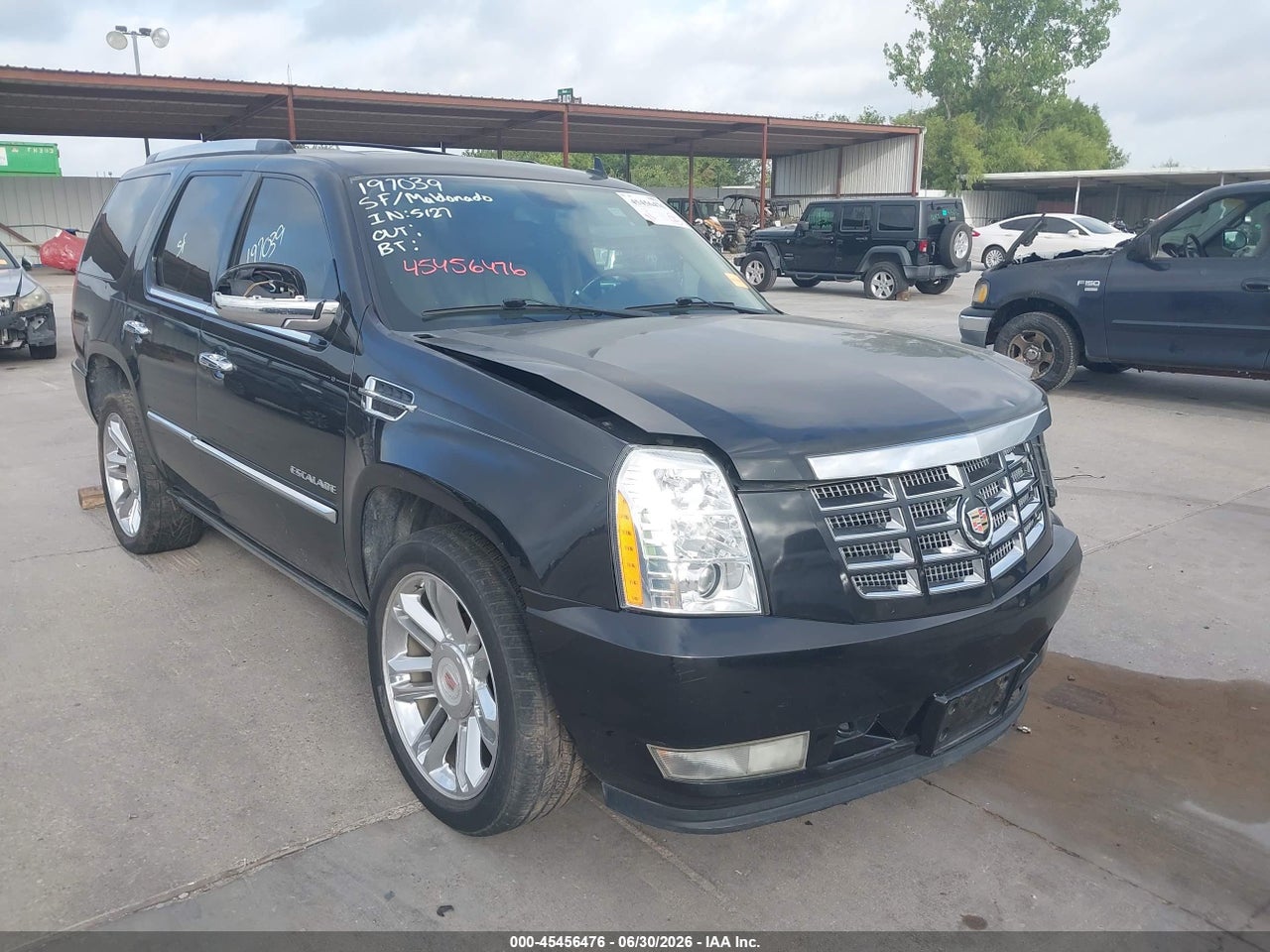 1GYS4CEF6BR****** · 2011 CADILLAC ESCALADE PREMIUM