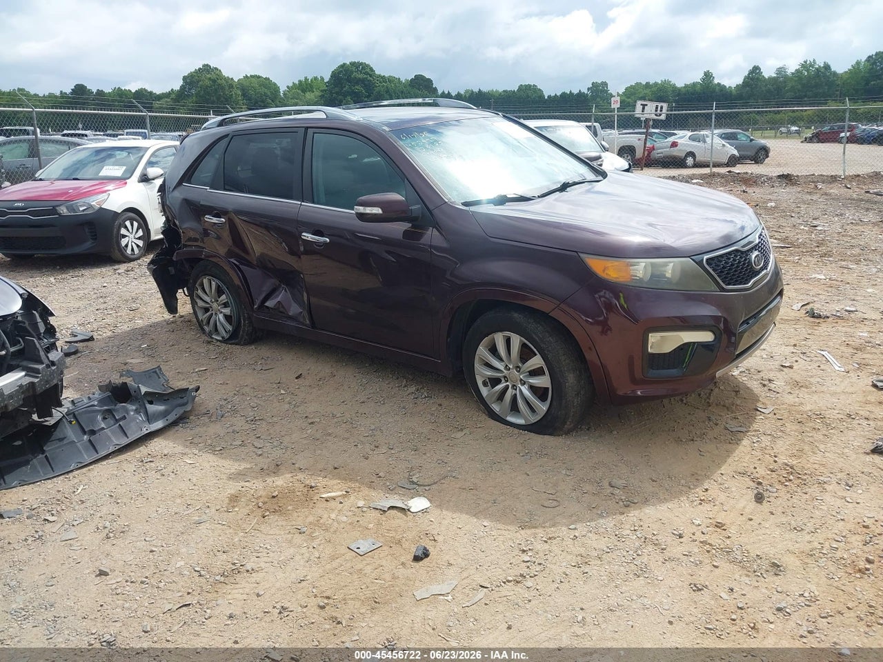 5XYKW4A21BG****** · 2011 KIA SORENTO SX V6