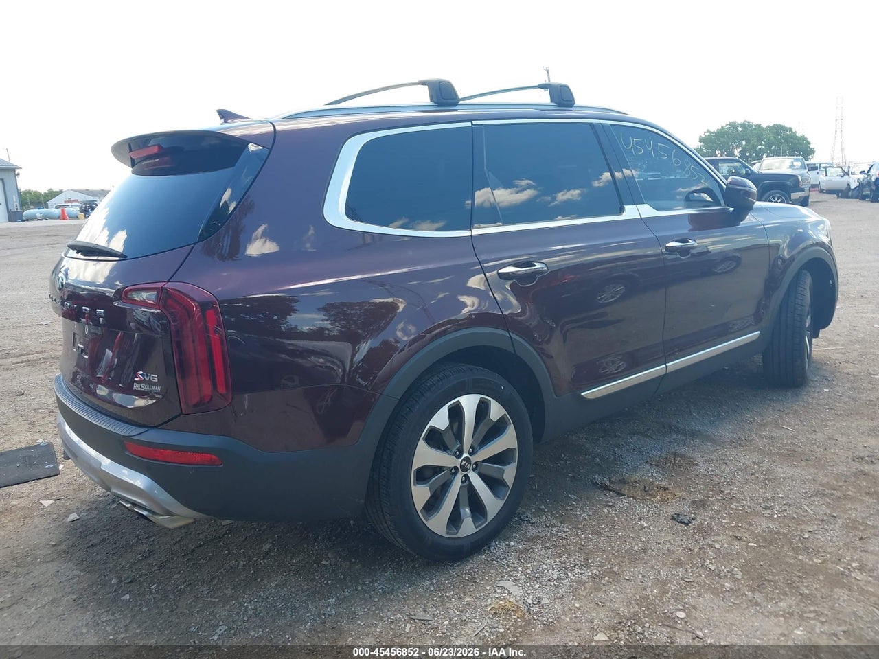 2020 KIA TELLURIDE S · 4/11