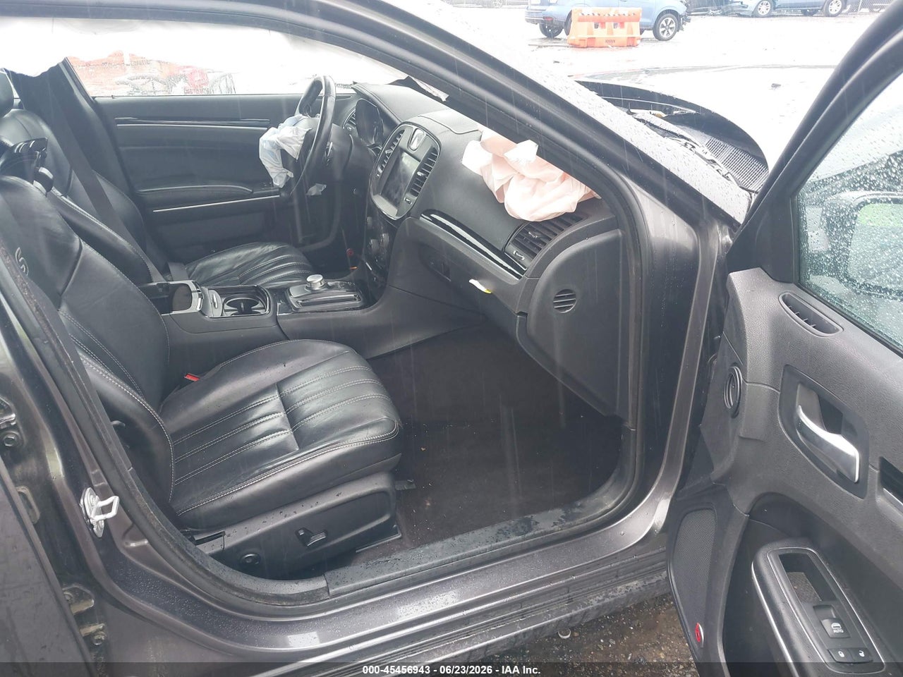 2017 CHRYSLER 300 300S · 5/11