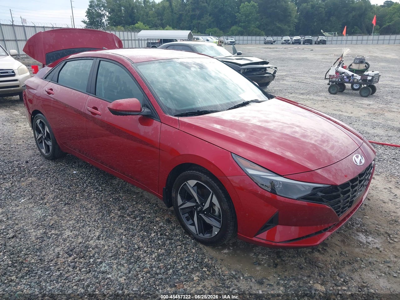 KMHLS4AG7PU****** · 2023 HYUNDAI ELANTRA SEL
