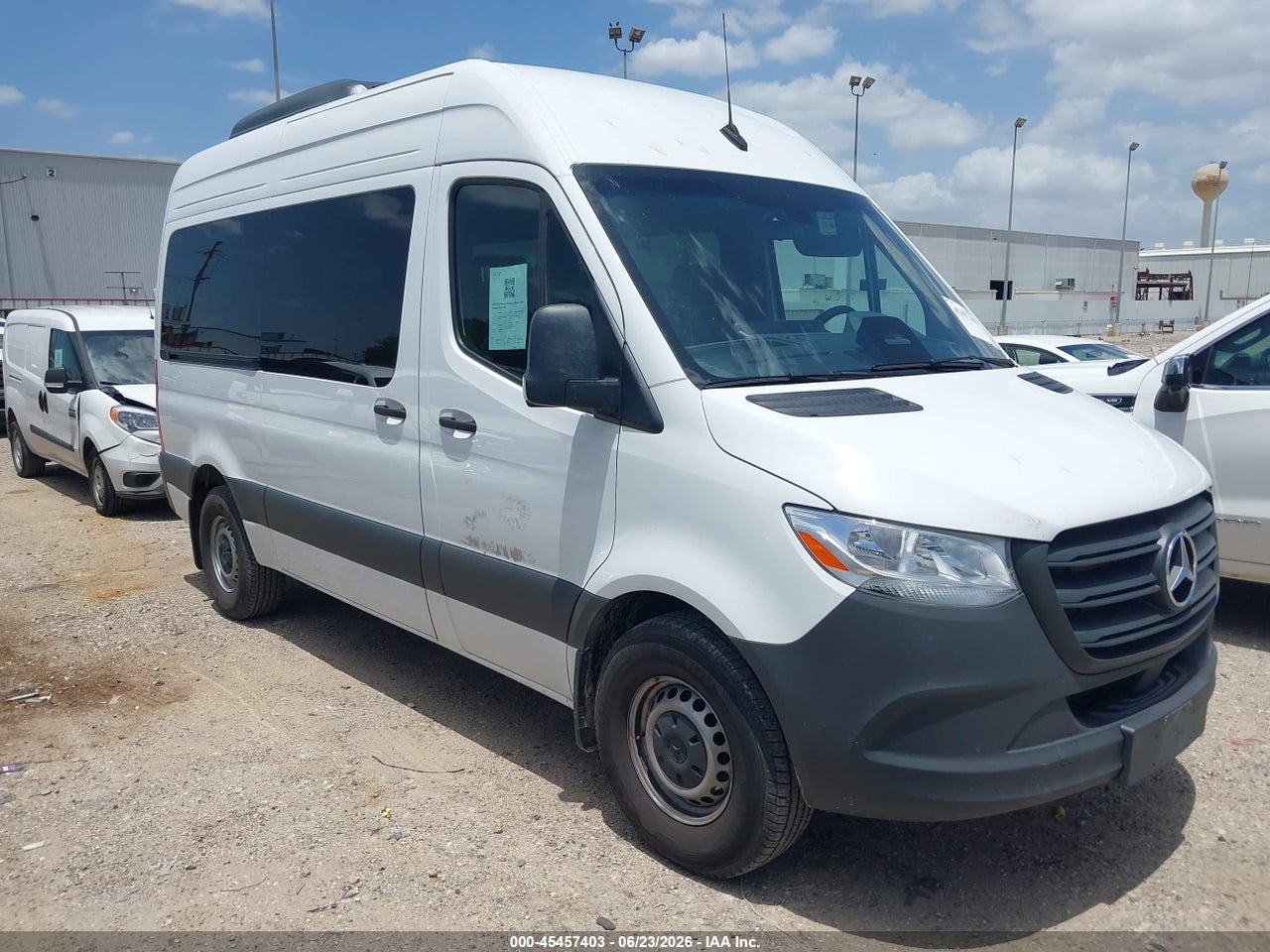 W1Z4KFHY0SP****** · 2025 MERCEDES-BENZ SPRINTER 2500 STANDARD ROOF 4-CYL DIESEL