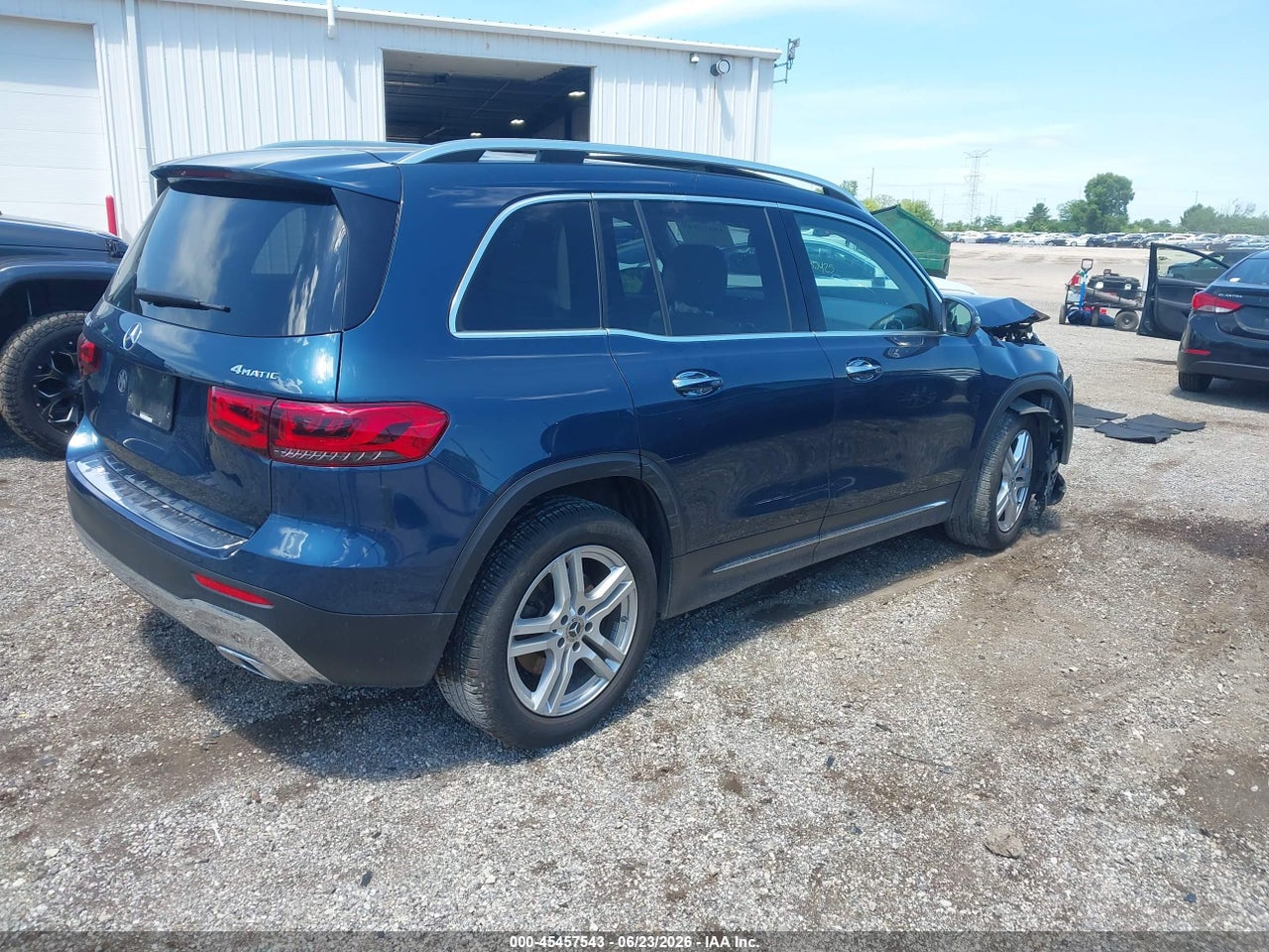 2020 MERCEDES-BENZ GLB 250 4MATIC · 4/11