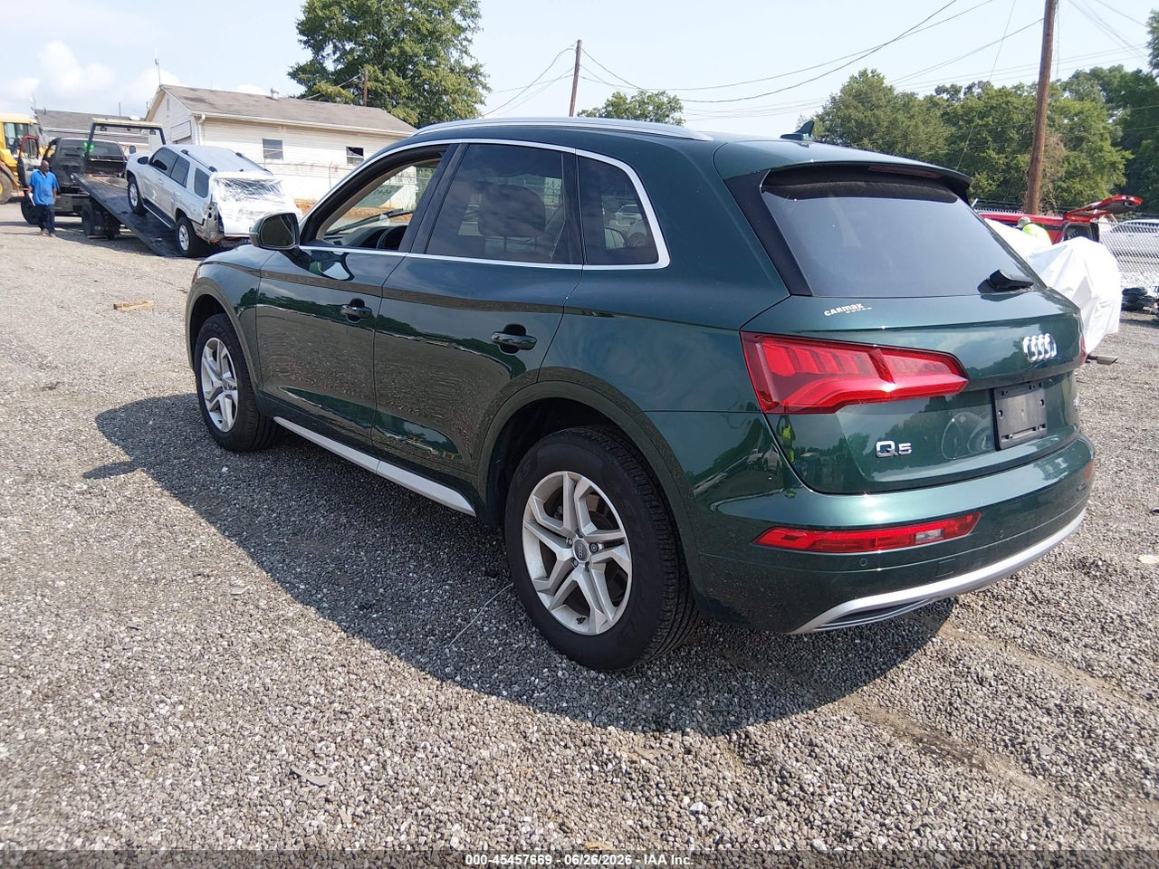2018 AUDI Q5 2.0T PREMIUM/2.0T TECH PREMIUM · 3/11