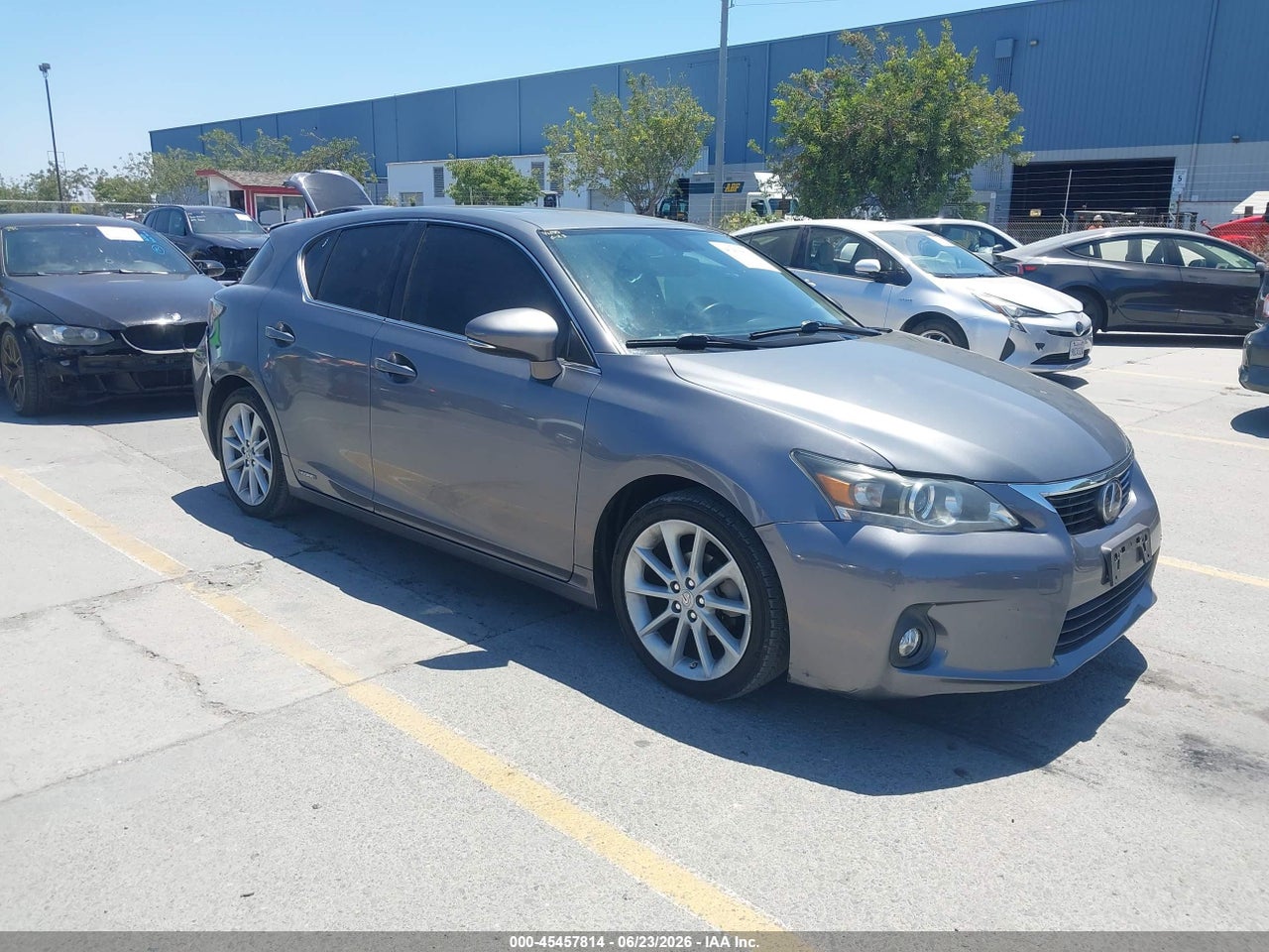 JTHKD5BH8D2****** · 2013 LEXUS CT 200H