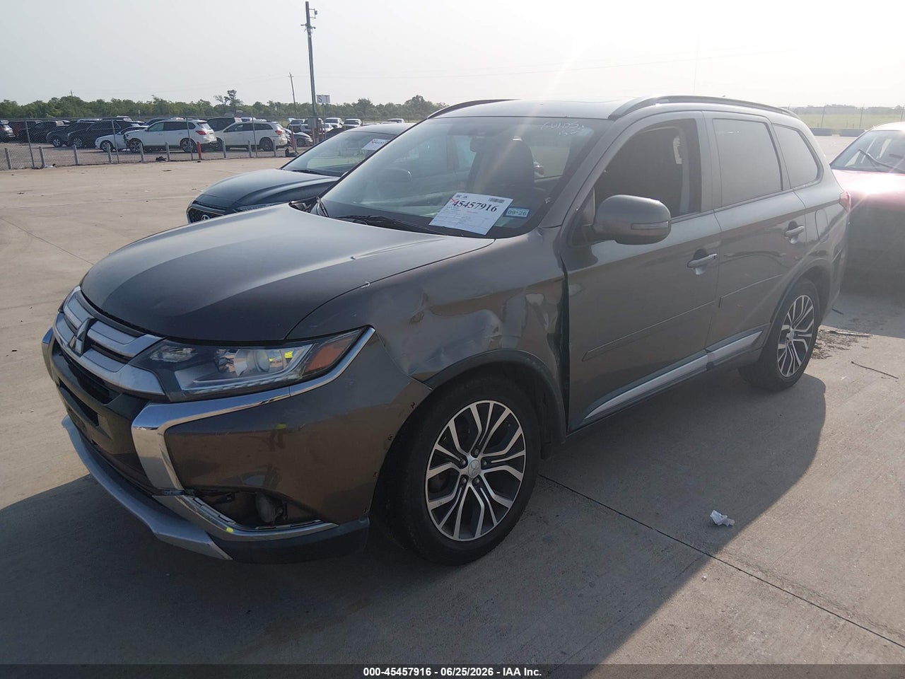 2016 MITSUBISHI OUTLANDER SEL · 2/11