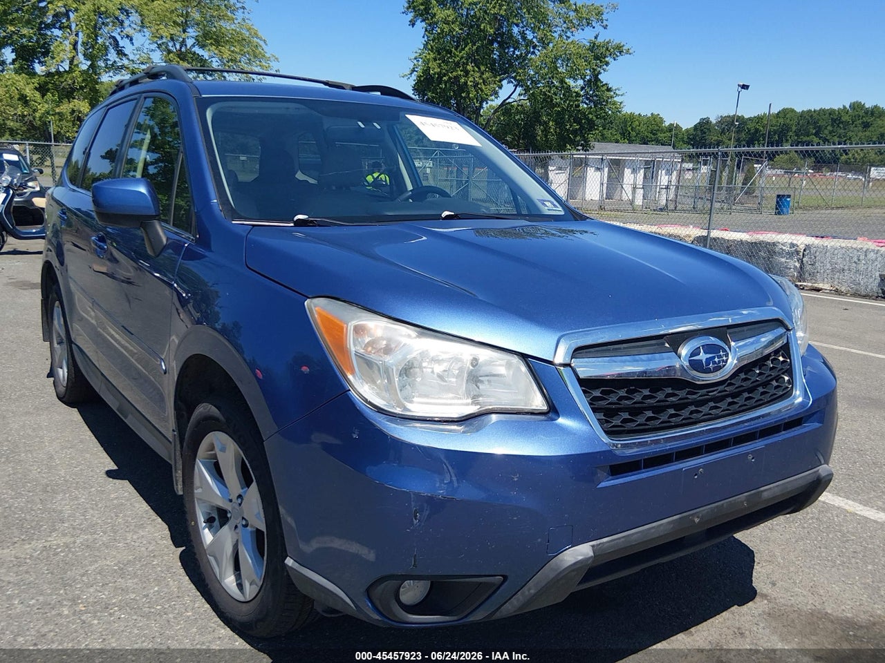 JF2SJAKC2GH****** · 2016 SUBARU FORESTER 2.5I LIMITED